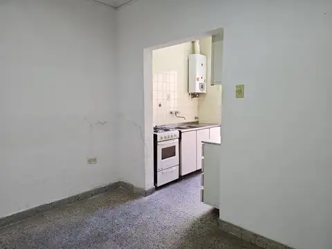 Departamento 4 ambientes con 1 baño