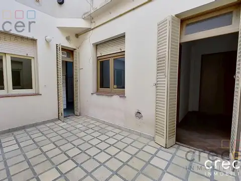 Depto Tipo Casa 4 ambientes con 2 baños