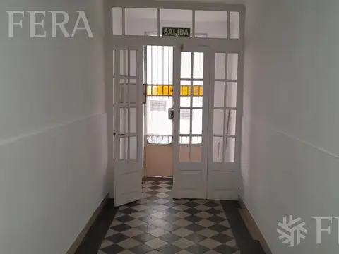 Local en Alquiler 50 años