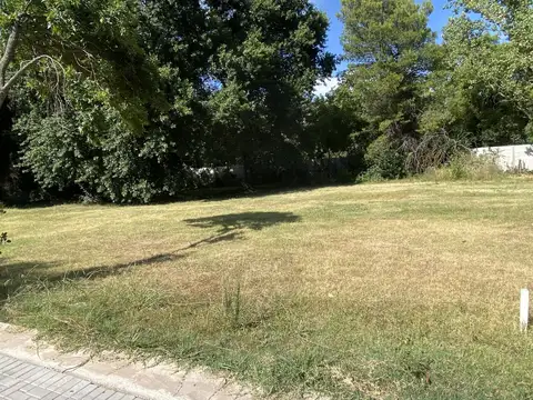 Amplio lote 400m2 - Tortuguitas - Complejo cerrado