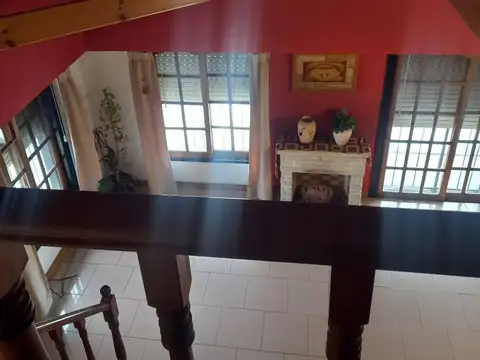 Depto Tipo Casa 4 ambientes con 2 baños