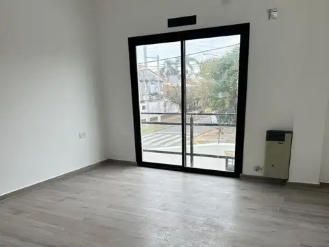 Departamento en Venta en Villa Luzuriaga, USD 60.000