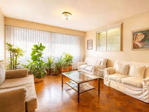 Departamento en Venta de 6 ambientes