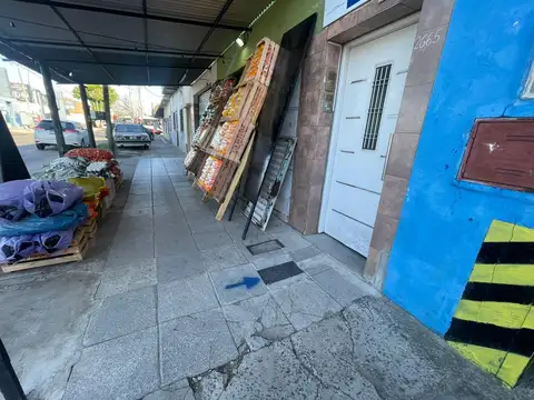 Local en Lanús