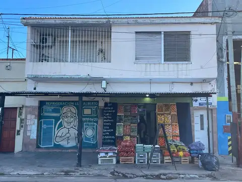 Local en Lanús