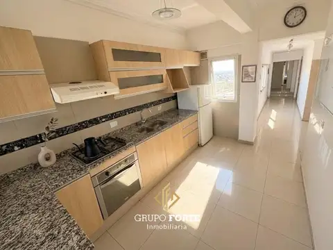 SEMIPISO EN VENTA | 3 DORMITORIOS | BALCÓN