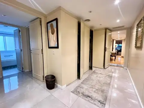 Departamento en Venta de 4 dormitorios