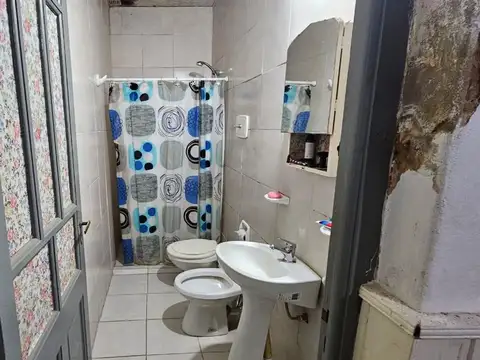 VENTA/CASA/ Bª 9 DE JULIO/CON SERVICIOS