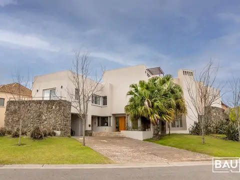 Av. De Los Lagos Nordelta 5800