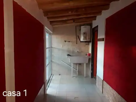 Casa 12 ambientes con 3 baños