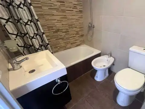 Departamento en Alquiler en Flores, $ 750.000