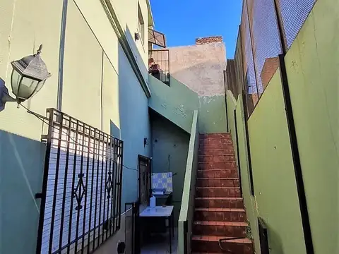 Depto Tipo Casa en Alquiler de 2 ambientes