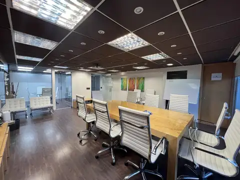 Oficina en Alquiler en Centro, $ 1.350.000