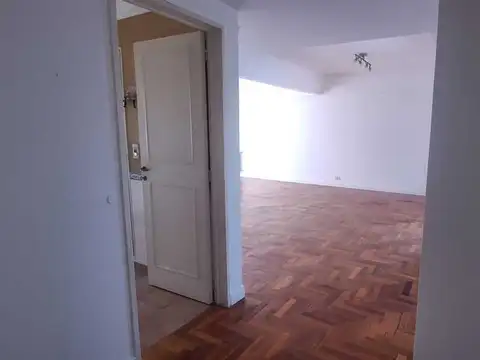 Departamento 4 ambientes con 3 baños