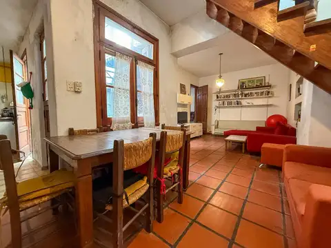 Venta casa de pasillo único en PH a reciclar de 2 dormitorios, Centro, Rosario