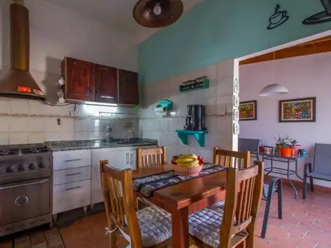 Depto Tipo Casa en Venta 50 años