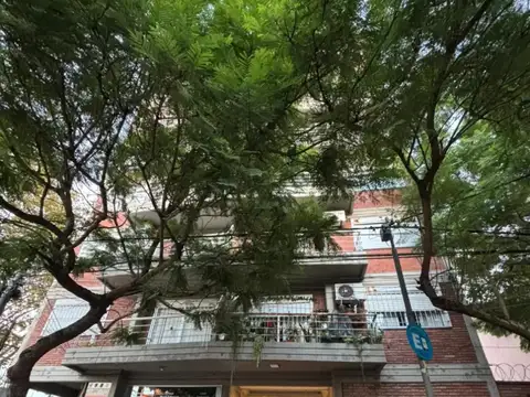 Venta Departamento 3 amb con cochera 
