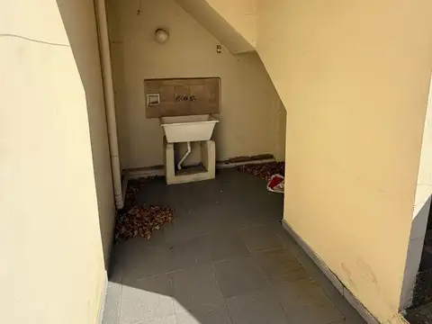 Depto Tipo Casa en Venta en Villa Adelina, USD 99.000