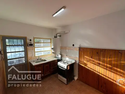 Depto Tipo Casa en Alquiler en Villa Ballester, $ 750.000