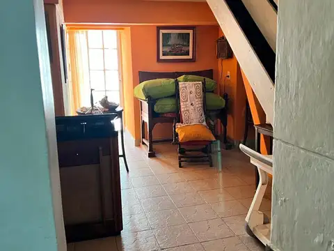 Casa en excelente ubicación 1 c/centro 2 c/Panamericana. Cerca estación Tigre