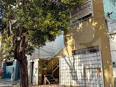 Depto Tipo Casa en Alquiler de 3 dormitorios