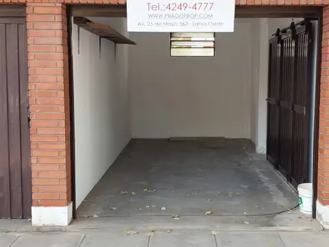 Sáenz Peña 300, Piso PB
