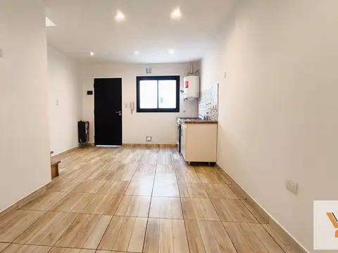 Depto Tipo Casa en Venta de 2 ambientes