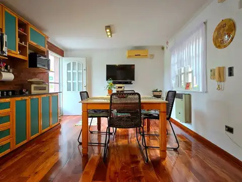 VENTA CASA 5 AMBIENTES PILETA COCHERA FINANCIACION