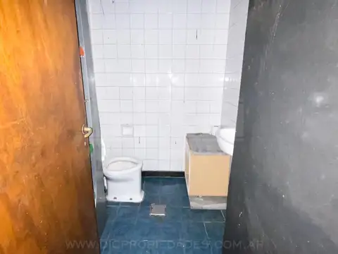 Local en Alquiler en Florida Mitre/Este, $ 2.300.000