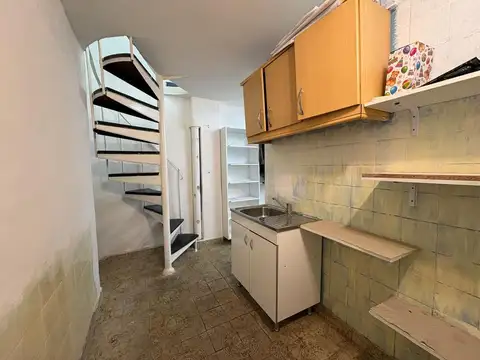 Local en Venta 48 años