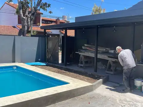 Casa 4 ambientes con 3 baños