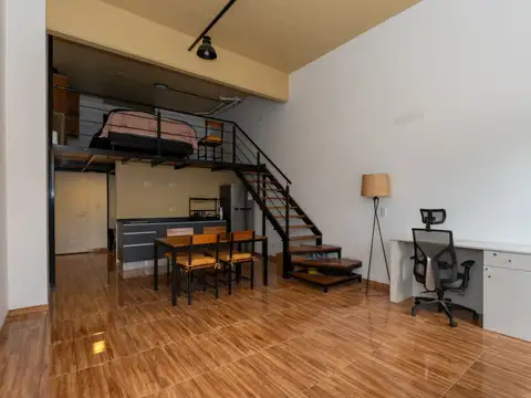 Monoambiente tipo loft con cochera