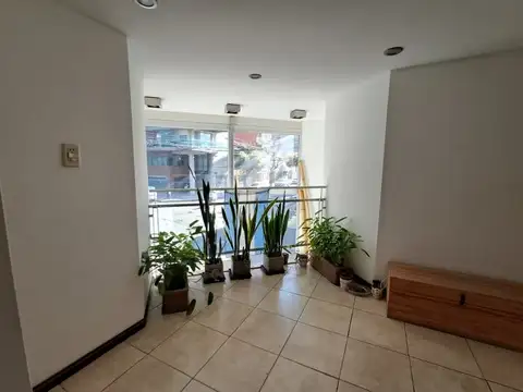Departamento en Alquiler en Republica De La Sexta, $ 750.000