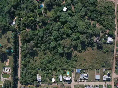 Importante terreno en zona del túnel