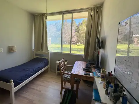 Casa en venta - 4 Dormitorios 2 Baños - Arana