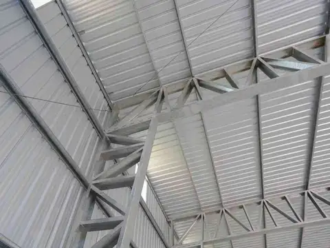 Galpon en Alquiler A Estrenar