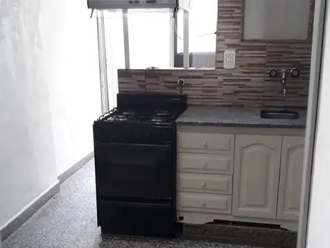 Depto Tipo Casa en Venta en La Plata, USD 80.000