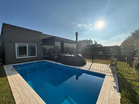 Casa en Venta en Vila Marina II, USD 285.000