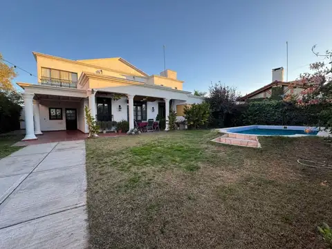 Casa en Venta en Jesus Nazareno, Guaymallén