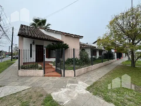 Venta Casa 5 Ambientes en Ituzaingo Norte