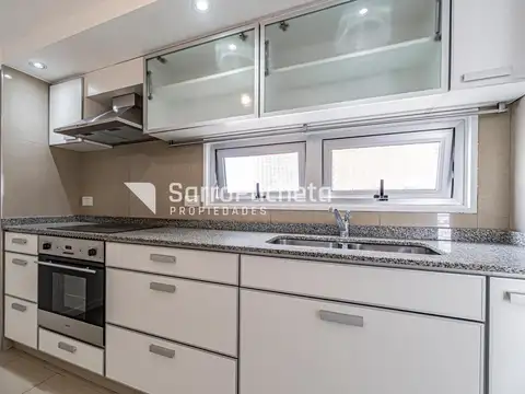 Republica Oriental del Uruguay 100 - Moron