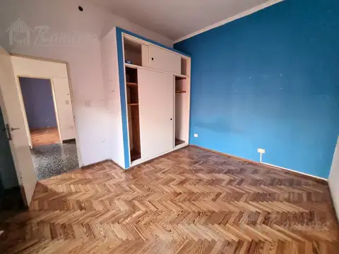 Depto Tipo Casa 4 ambientes con 1 baño
