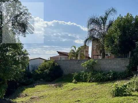 Terreno en Venta en Villa Del Lago, USD 40.000