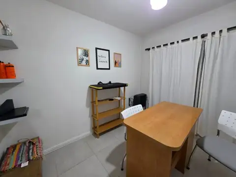 Antártida Argentina 400 , Piso 0