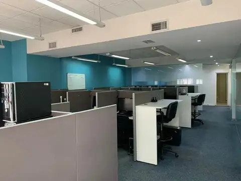 Alquiler de Oficina de 170 m² al Frente en San Nicolás