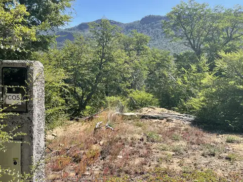 Terreno en Venta, FOT 0,5