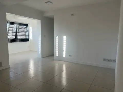 Departamento en Alquiler en Godoy Cruz, $ 700.000