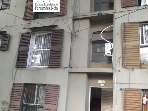 Departamento en venta c/ cochera en Rafael Calzada