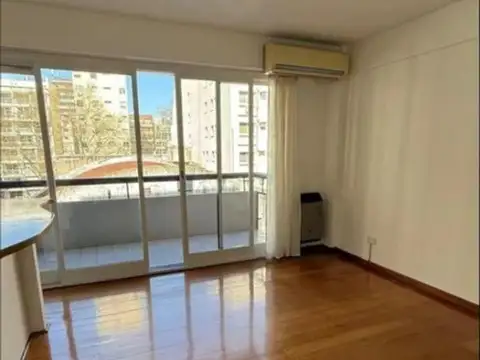 Venta. Departamento. 2 ambientes. Balcon