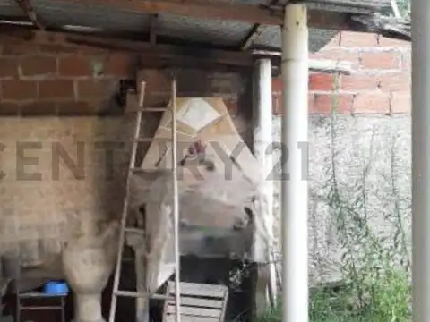 Venta de Casa 3 AMBIENTES en La Cumbre, La Plata